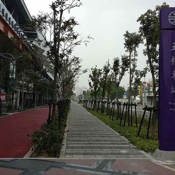 CCL831C 臺中至大慶段橋下平面道路及景觀工程